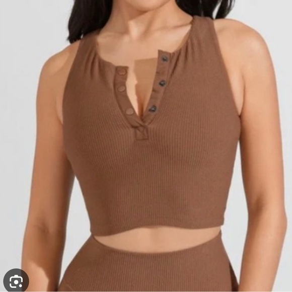 Buffbunny Henley Ribbed White Ribbed Top - Picture 5 of 7